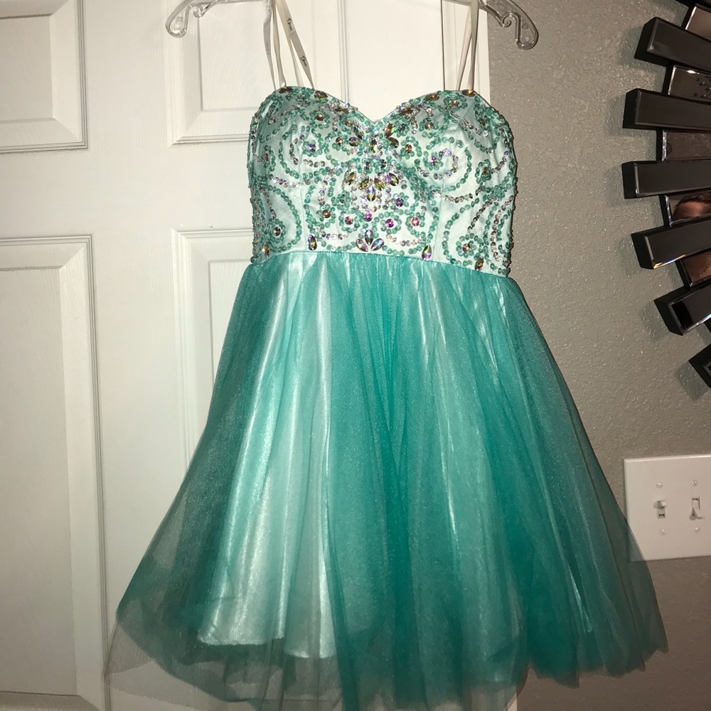 Mint green dress size 1